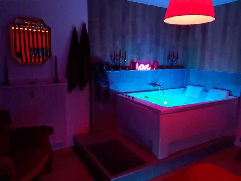 Superbe Appartement Colmar Avec Vue Et Jacuzzi Dış mekan fotoğraf